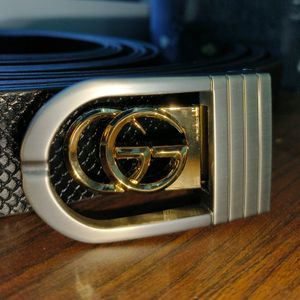 Sophisticated Silver & golden Metal Gucci Buckle