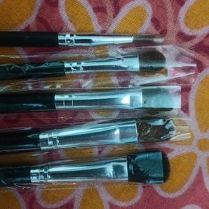 5 Sizes Brush Set, New, But No Tag