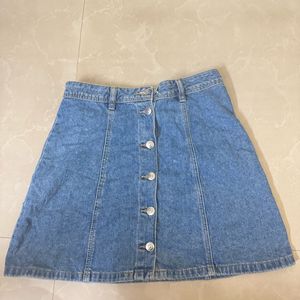 H&M denim skirt 💗