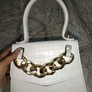 White Leather Hand Bag.                           Price Drop❗