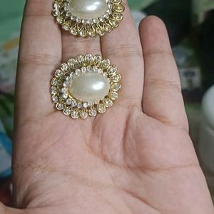 White Stone Stud