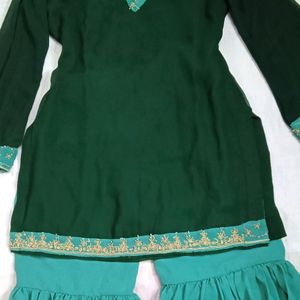 Pakistani Suit (Short Kurti With Garara)