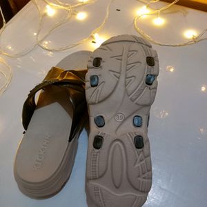 Eva Styles Flipflops For Women..