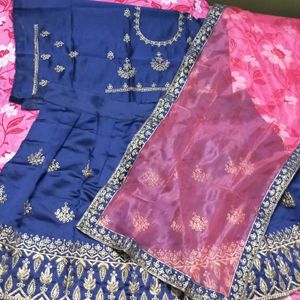 New/Unused Girl's Lehnga Choli Dupatta