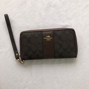 Brown Wallet (Women’s)