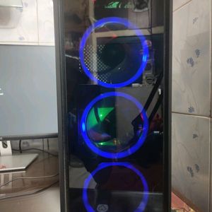 Gaming PC (VERY GOOD CONDITION)