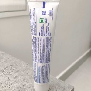 Sensodyne Repair & Protect