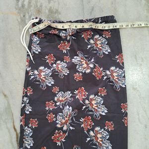 women skirt