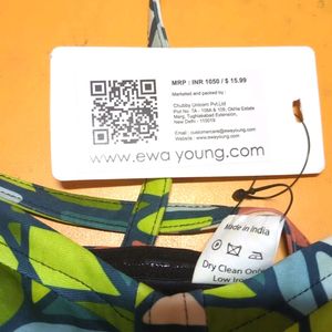 Ewa Young Crop Top!