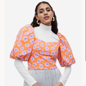 H&M Floral Puff Sleeves Top