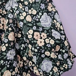 H&M Floral Crop Top