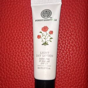 Forest Essentials Light Day Lotion