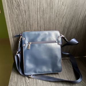 Unisex Crossbody Bag