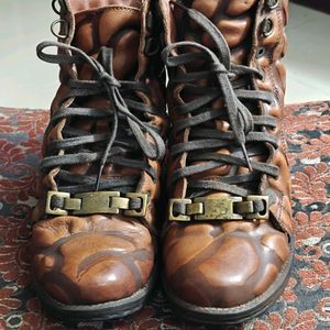 AWESOME UNIQUE BOOTS FROM WOODLAND USA/ UK-8