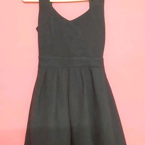 Heart Back Black Mini