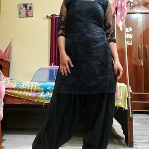 Black Suit With Patiala