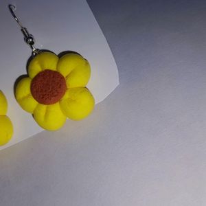 Sunflower Earrings With Free Gifts