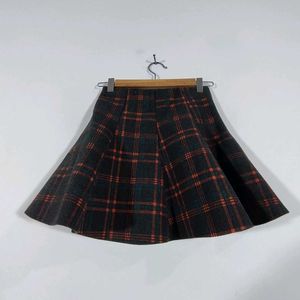 Charcoal Checks Skirt (Women's)