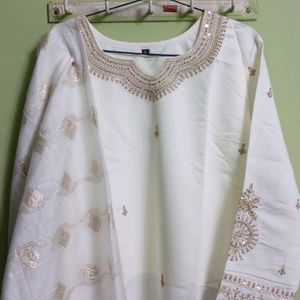 Fixed Price New/Unused Embroidered Kurta Set