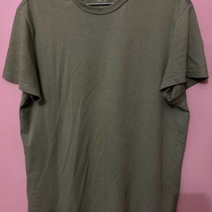 Men Green Colour Cotton T-shirt