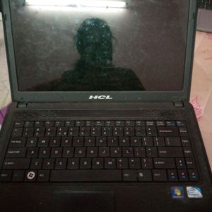 HCL laptop (ONLY CASH) Offer