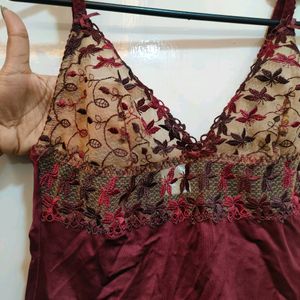 Premium Maroon Lacey camisole💋