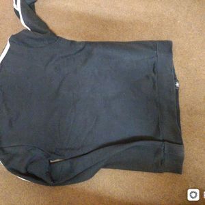 I Am Selling My Clothes