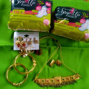 Jewellery Set , Earrings,Period Care , Breslet