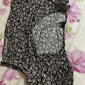 Floral Cute Top💓💓💓