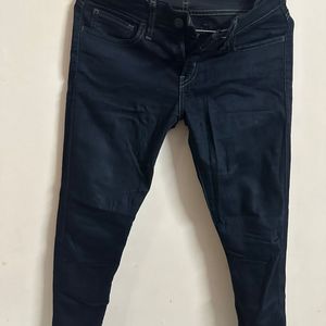 Levis Skinny Fit Stretchable Jeans