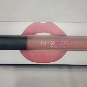 Huda Beauty Liquid Lipstick Sweet Talker