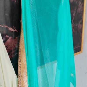 Double Sided Beutiful Saree Only 1 Hrs ...Usd