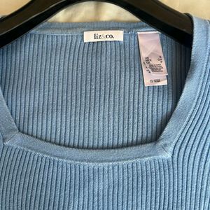 BLUE SQUARE NECK RIBBED TOP