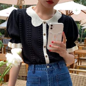 Short Puff Sleeve Collar Top