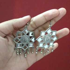 Combo-White+Black Metal Mirrored Jhumka