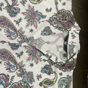 Flowery V Neck Stylish Top