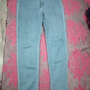 New Unused Skinny Jeans For Women