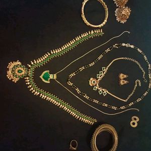 Traditional Jewellery Set