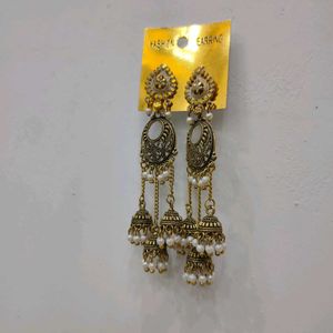 Beautiful Longwear Earrings