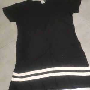 Black T-shirt