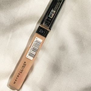 Maybelline New York Fit Me Concealer - FAIR 15