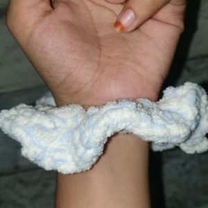 Crochet Velvet Scrunchie