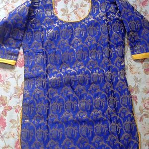 Price Dropped Chanderi Kurti (Pathani Style