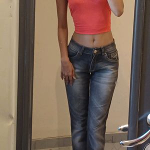 VINTAGE OUTFIT (Jeans/tank top)