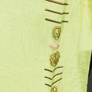 New Beautiful Embroidered Kurti