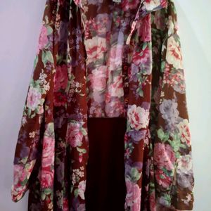 FRONT OPEN FLORAL GOWN