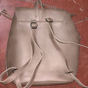 2 In 1 Bag. Handbag/ Backpack Style