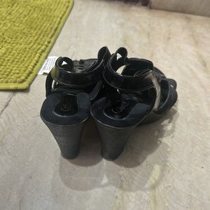 Black Sandals Women