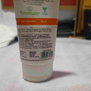 MAMAEARTH VITAMIN C FACEWASH