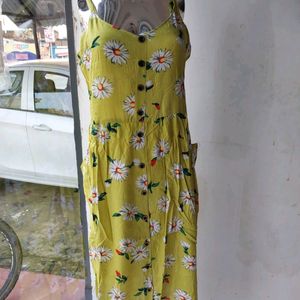 NEW DRESSES FOR WOMEN